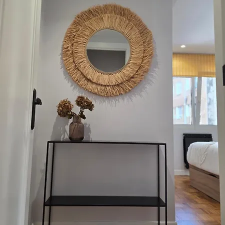 Cerca De La Playa San Lorenzo 3 * Χιχόν